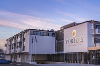 Exterior Porters Boutique Hotel