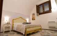 Bilik Tidur 2 Palazzo Tasca Guest House & Luxury Suite