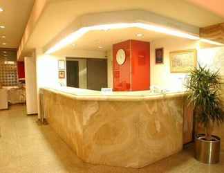 Lobi 2 Hotel Soga International