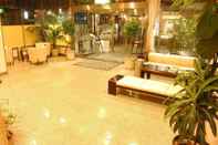 Lobby Hotel Soga International