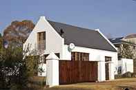 Bên ngoài Sweetie Pie Clarens Self Catering Cottages