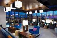 บาร์ คาเฟ่ และเลานจ์ Aloft Dhahran