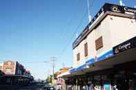 Exterior Little Coogee Hotel