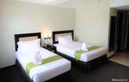 Kamar Tidur 5 Mallberry Suites Business Hotel