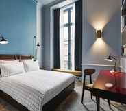 Bedroom 3 The Hoxton Paris