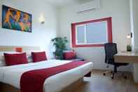Bedroom Red Fox Hotel Chandigarh