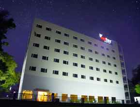 Exterior 4 Red Fox Hotel Chandigarh