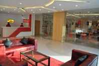 Lobby Red Fox Hotel Chandigarh