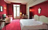Bedroom 5 Hotel Le Regent