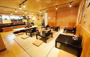 Lobi 4 Capsule Hotel Wellbe Sakae - Caters to Men