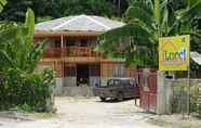 Bangunan 3 Lucci Pension House