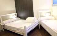 Bedroom 3 Poshtel Bilbao Premium Hostel