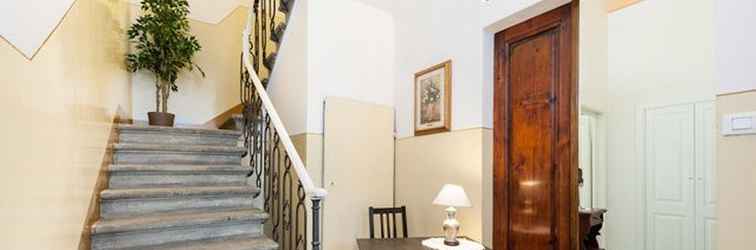 Lobi L'Aranceto Guest House