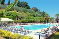 Swimming Pool Relais il Castello