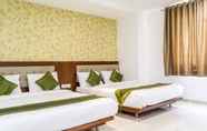 Kamar Tidur 6 Hotel Pushpak Resort