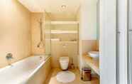In-room Bathroom 3 NY-LON Corporate Apartments