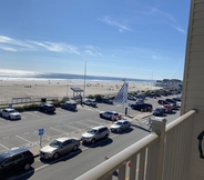 Nearby View and Attractions 4 Sea Spray Condo