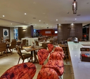 Restoran 6 Quality Hotel Flamboyant