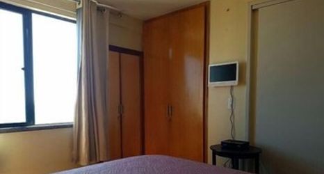 침실 2 Moriah Apartments FO007