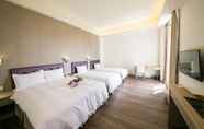 Bedroom 5 Sunseed International Villa Hotel