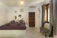 Kamar Tidur Sand Shine Villa