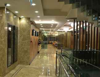 Lobby 2 Guler Park Hotel