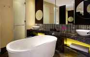 Bilik Mandi dalam Bilik 2 Grand Hyatt Abu Dhabi Hotel And Residences Emirates Pearl