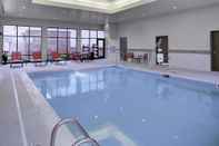 Swimming Pool Hampton Inn & Suites Columbus Scioto Downs