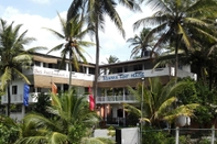 Exterior Asanka Surf House