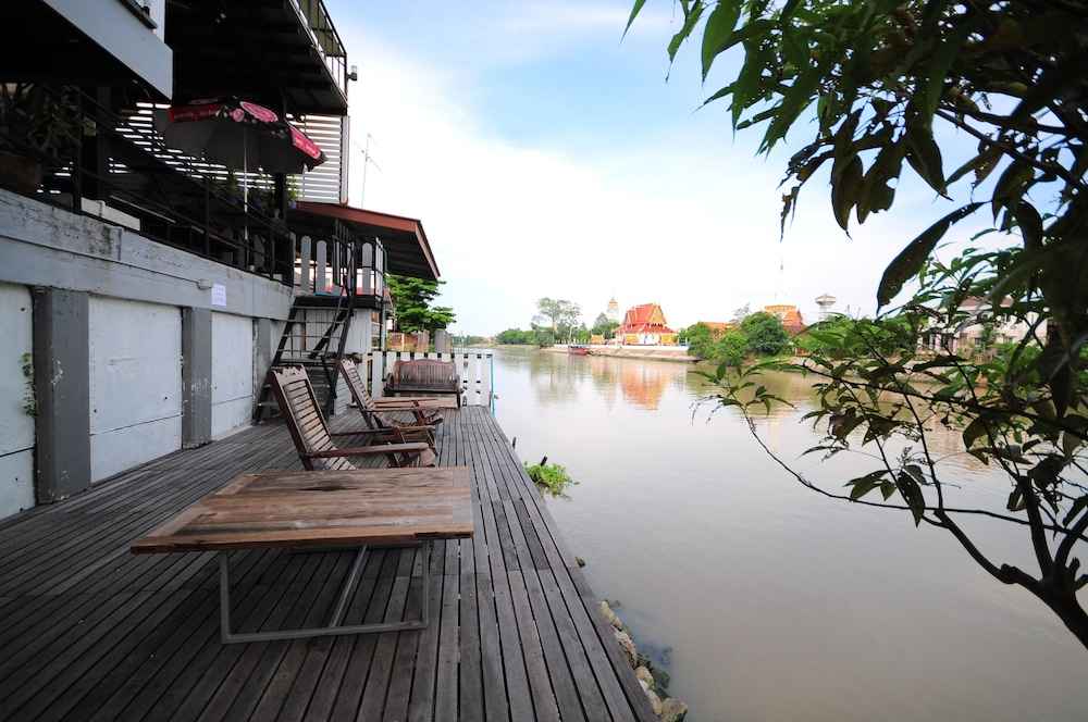 ค่าห้องพัก บ้านเคียงชล อยุธยา (Baan Keang Chon Ayutthaya) ริมแม่น้ำอยุธยา  ตั้งแต่ 22-04-2023 ถึง 23-04-2023