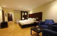 Bedroom 2 Rwaq Al Salam Hotel - Buraydah