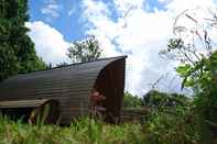 Exterior Ceridwen Glamping, Double decker Bus and Yurts