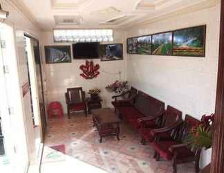 Lobi 2 Royal Flower Guest House