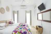Bedroom Beach Melati Apartments