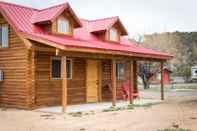 Exterior Red Canyon Village