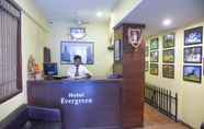 Lobi 2 Evergreen Hotel