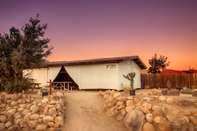 Exterior Pioneertown Motel