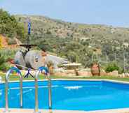 Swimming Pool 5 Triopetra Luxury Villas Panagia