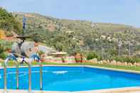 Swimming Pool Triopetra Luxury Villas Panagia