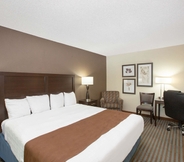 Bilik Tidur 3 AmericInn by Wyndham Lincoln North