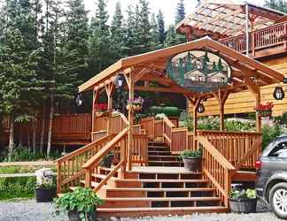 Bangunan 2 Denali Crow's Nest Cabins