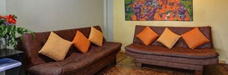 Lobby International House Medellin - Hostel