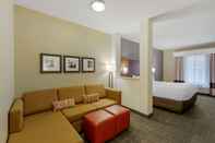 Common Space Comfort Suites Loveland