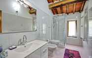 In-room Bathroom 2 Villa Morandi