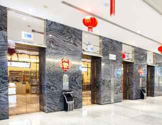 Lobi 2 Ramada Encore Wuhan