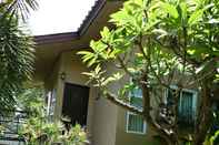 Exterior Bann Suan Rachawadee B&B