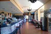Quầy bar, cafe và phòng lounge Hotel Medulio