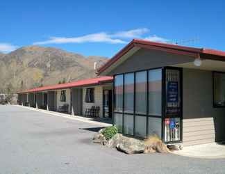 Exterior 2 Sierra Motel