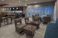 บาร์ คาเฟ่ และเลานจ์ SpringHill Suites by Marriott Fishkill