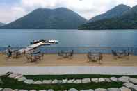 Swimming Pool Shikaribetsu Lakeside Onsen Hotel Fusui